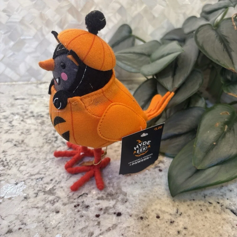 Target Hyde & EEK! Halloween Featherly Friends Set Of 7 Birds Holiday Decor